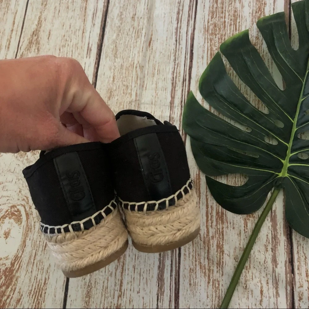 Circus by Sam Edelman Black Espadrilles Size 7